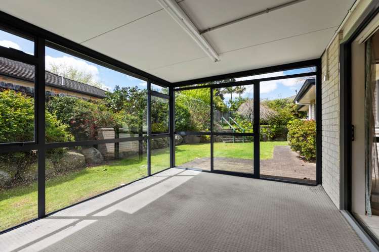 10 Honeysuckle Lane Ohauiti_16