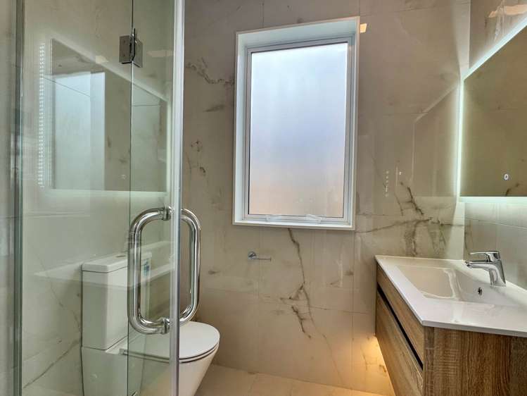 4 Silverhill Lane Millwater_11