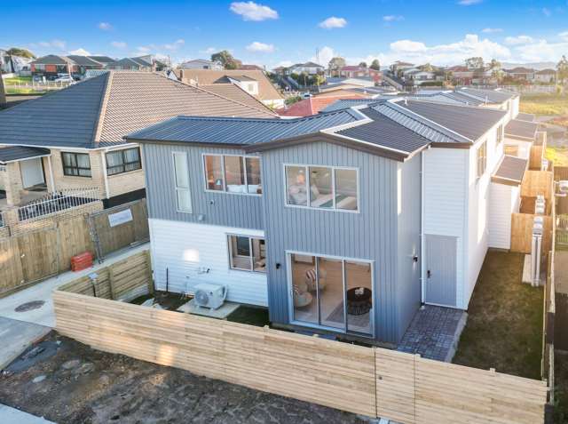 1/10 Playfair Road Mount Roskill_1