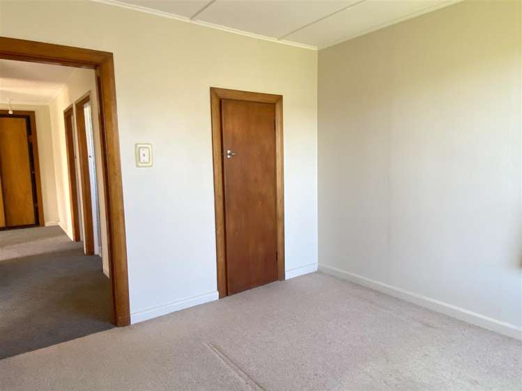 14 Peel Street Cobden_11