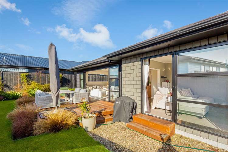 37 Siren Street Wainui_30