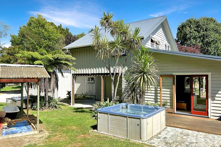 407 Hamama Road Takaka_16