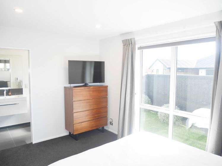 26 Contrail Street Wigram_11