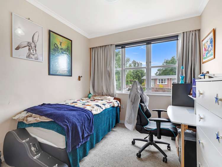 62 Halcolmbe Road Feilding_34