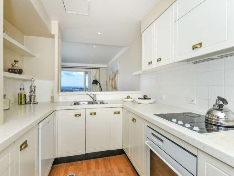 3b/18 Joseph Banks Terrace Remuera_9