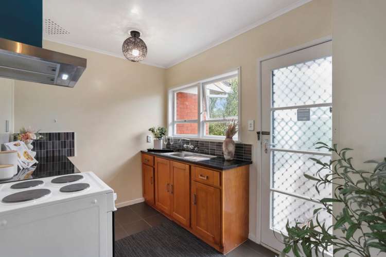 3/8 Counsel Terrace Mount Albert_3