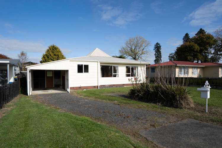 6 Raleigh Street Leamington_11