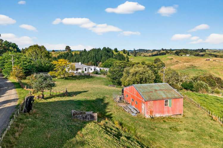 311 Franklin Road Paparoa_37