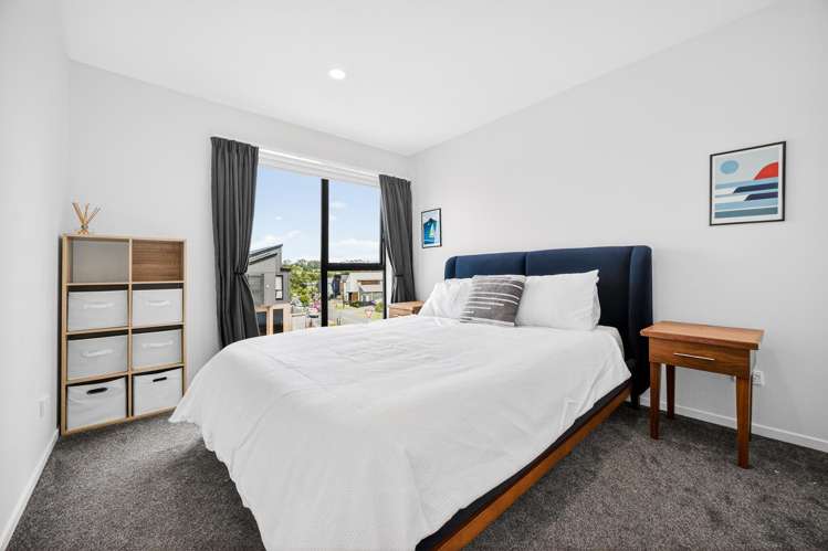 117 Waekahu Road Westgate_13