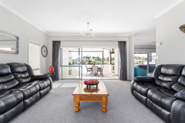 81 Oriental Parade Papamoa_11