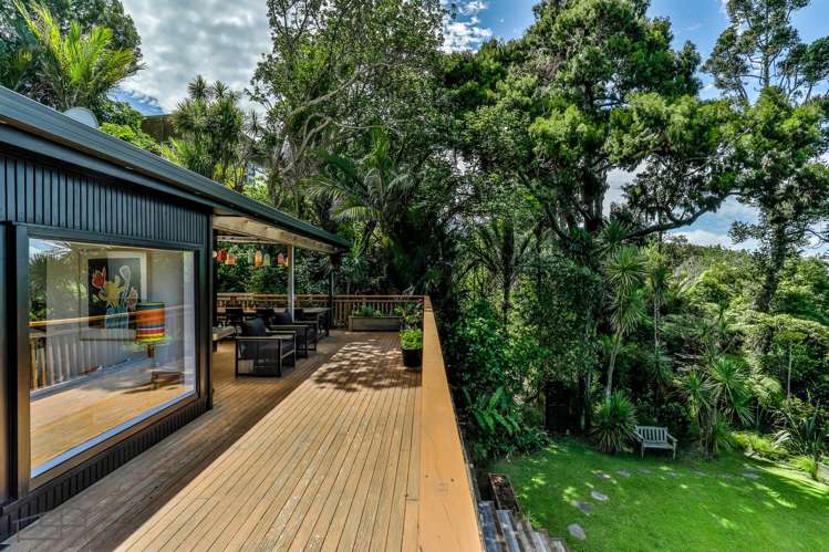 13 Takahe Road Titirangi_31
