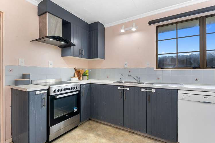 156 Fairway Drive Te Kamo_1
