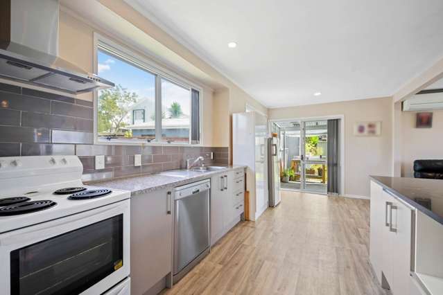 8 Hyperion Drive Randwick Park_3