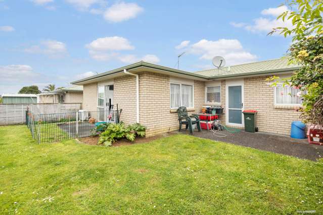 Discover the Perfect 55+ Lifestyle Retreat!