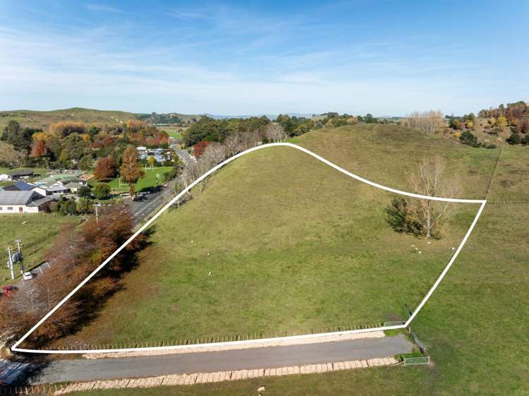 Lot 1, 741 Puketapu Road_5
