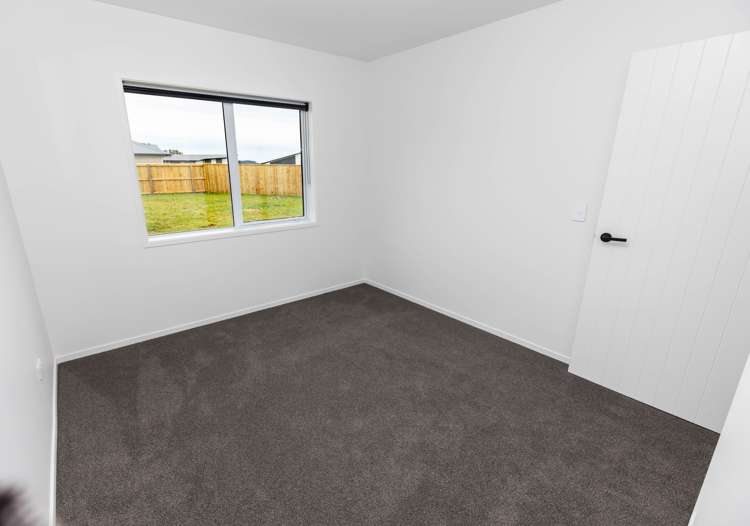 6 Holly Robinson Place Hokitika_10