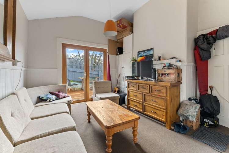 97 Leckhampton Court Clyde Hill_18