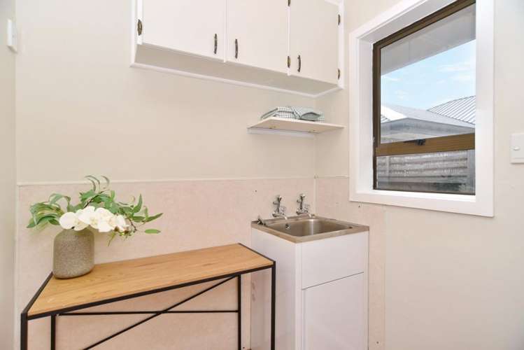 132 Pacific Road North New Brighton_11