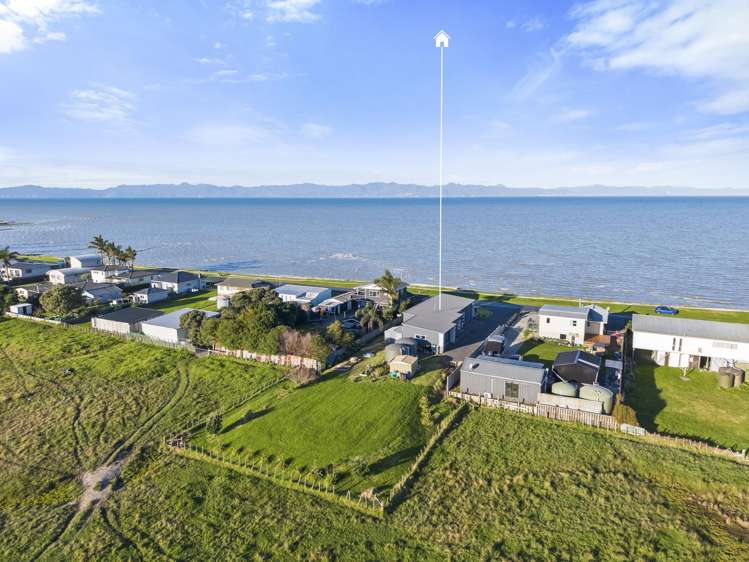 877 East Coast Road Kaiaua_19
