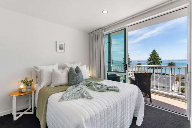 27/12 Maunganui Road Mt Maunganui_1