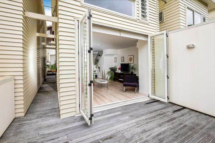 29/27 Birdwood Crescent Parnell_10