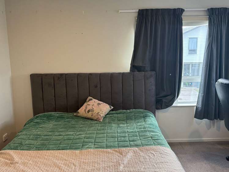 4 Awhenga Place Weymouth_14