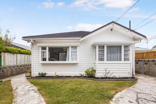 23 Falkirk Avenue Seatoun_2