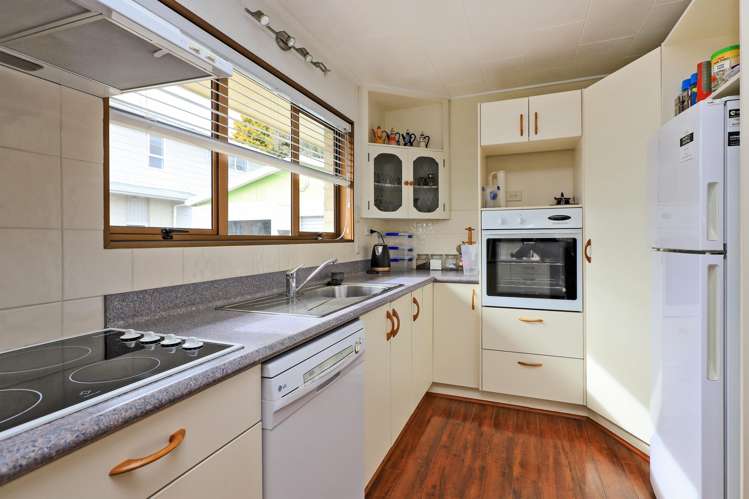 3 Yarmouth Road Flaxmere_2