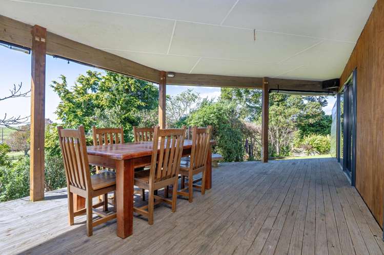 15 Dunlop Road Waiotahe_22