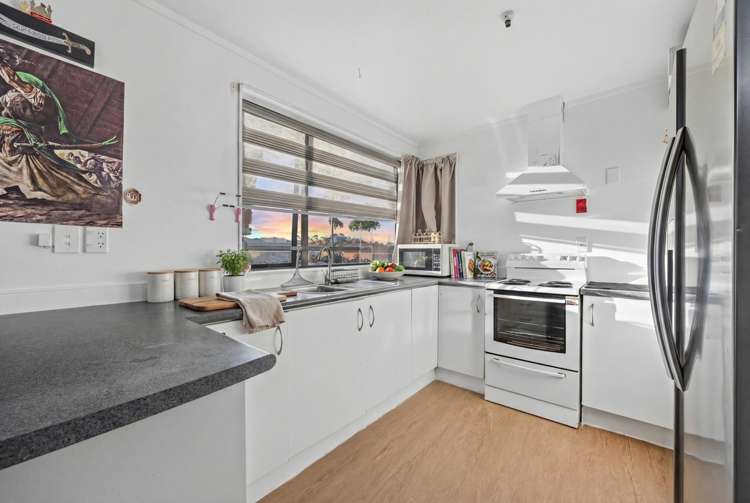 29 Woodbank Drive Glen Eden_6