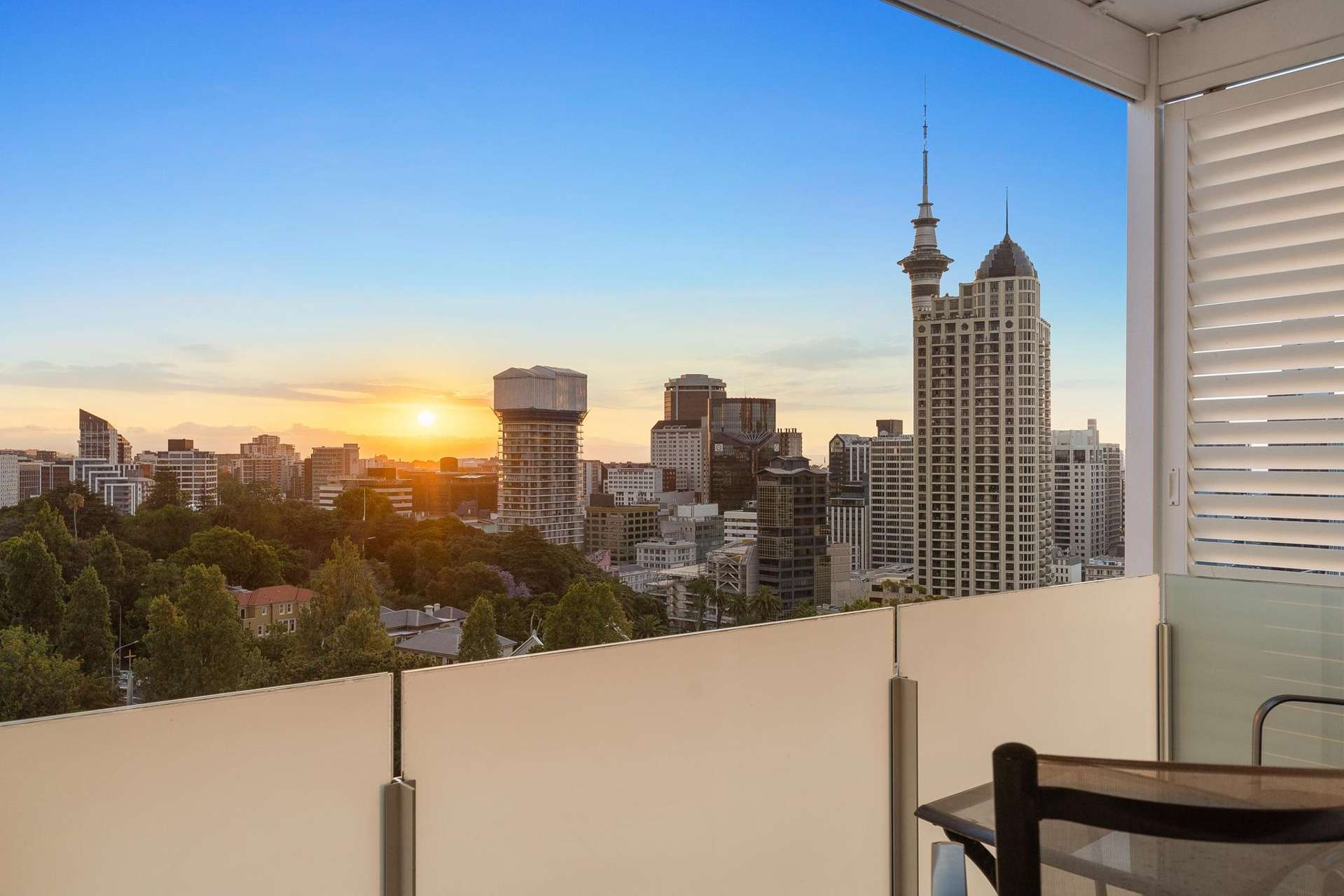 2203/10 Waterloo Quadrant Auckland Central_0