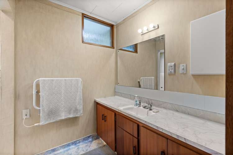 5 Swansea Place Tamatea_9