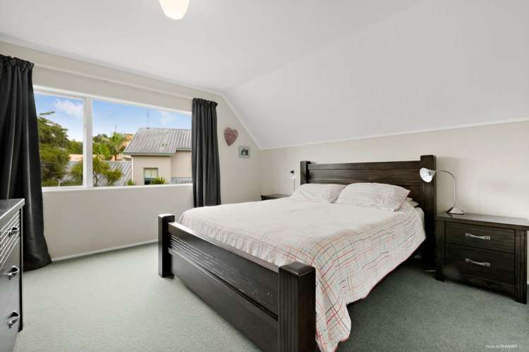1/130 Brian Crescent Stanmore Bay_10