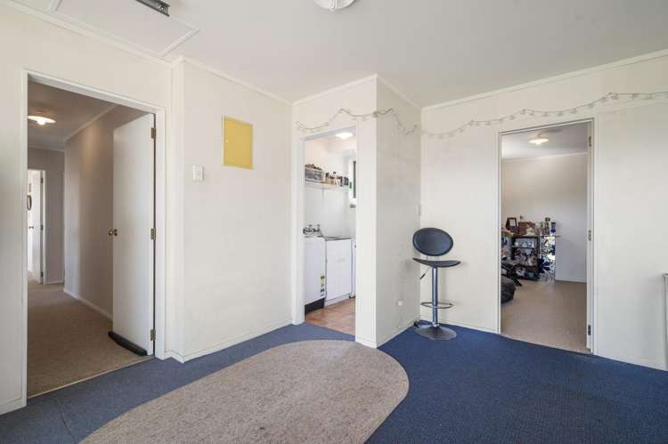 2 Ashmore Place Fairy Springs_14