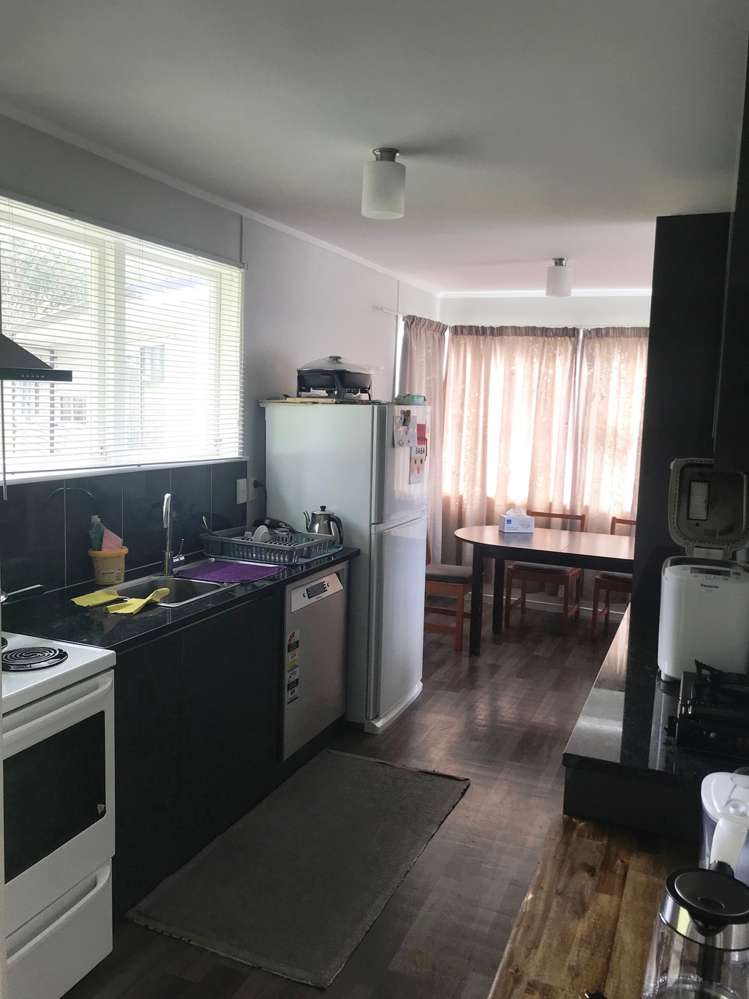 89 Vandeleur Avenue Birkdale_5