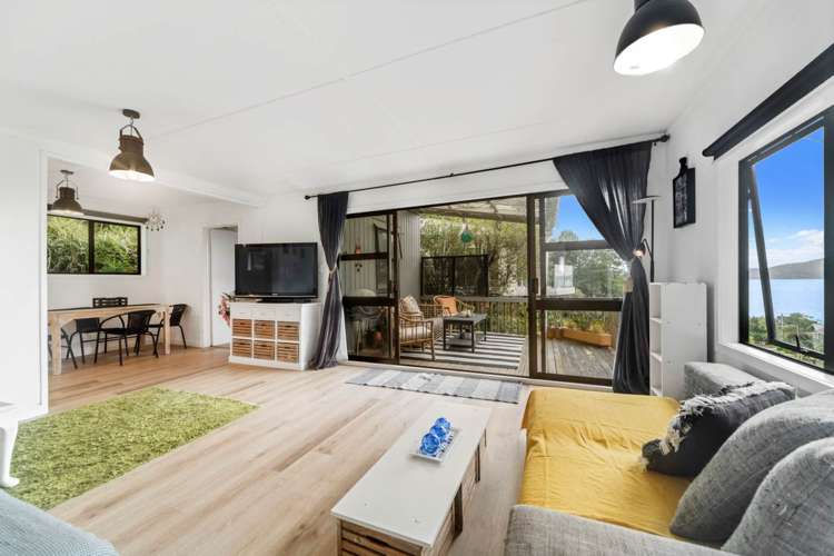 11 Te Papa Road Kawakawa Bay_5