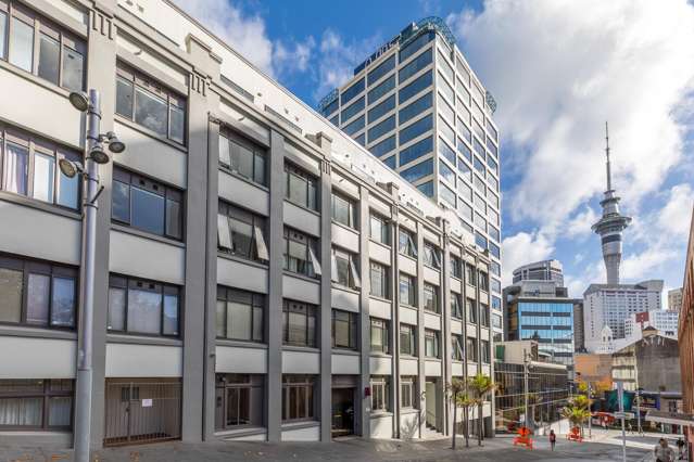 Boutique & Beautiful with Car Park!