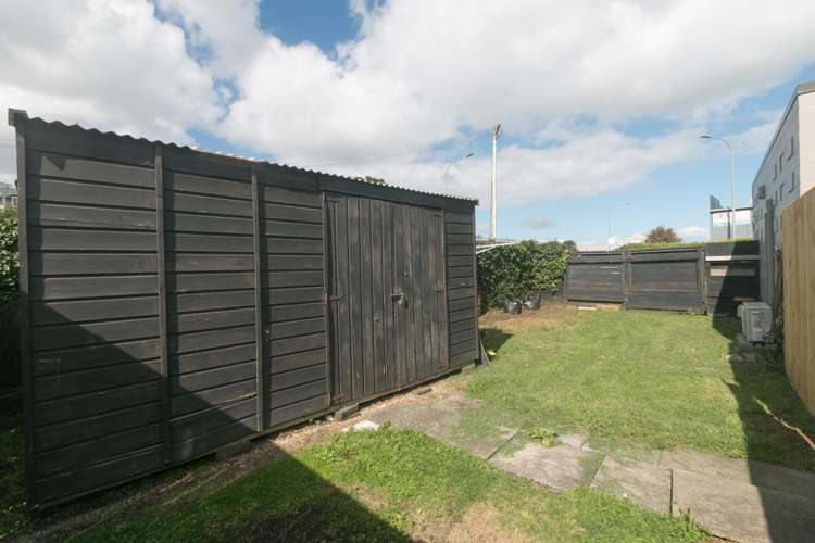 1/10 Robert Street 1660_15