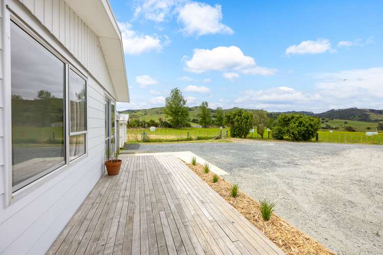 1833 Pakiri Road Whangaripo_35