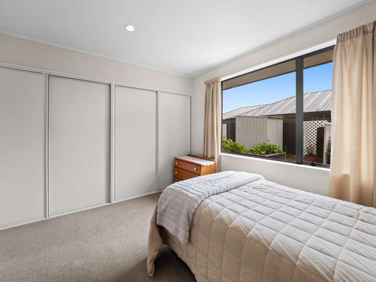 123 Pages Road Allenton_17