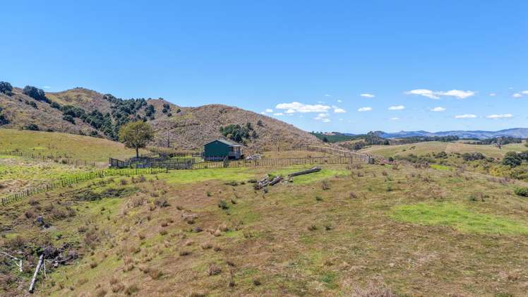 650 Falls Road Maramarua_13