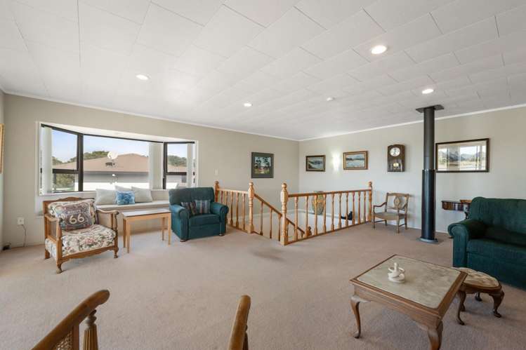 16 Pohutukawa Drive Athenree_17