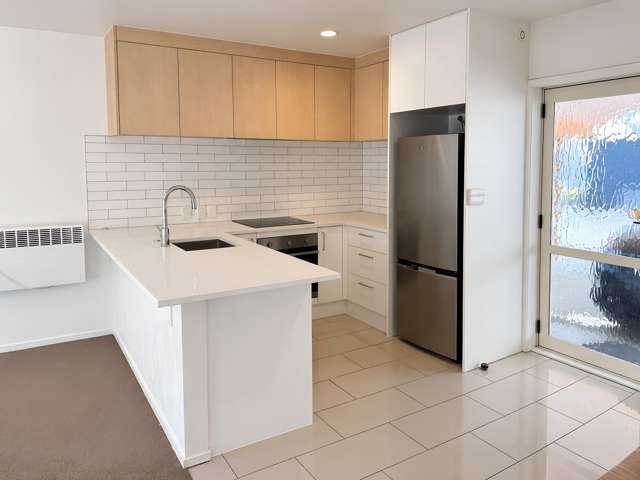 122d Newton Road Eden Terrace_2