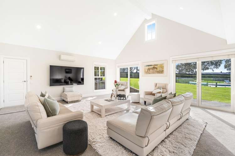 287 Clifton Road Whitford_22