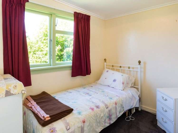 13 Miro Street Rarangi_10