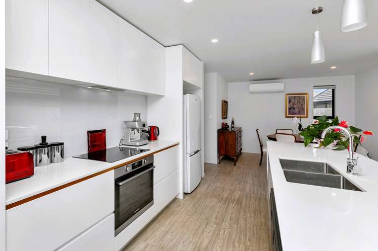 1 Te Akau Place One Tree Point_3