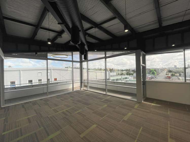 414 Khyber Pass Road Newmarket_7