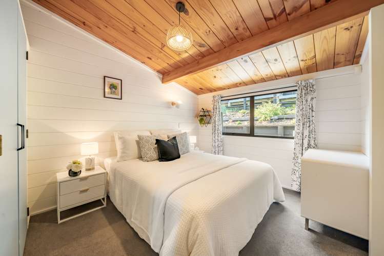 21 Renoir Avenue Belmont_24