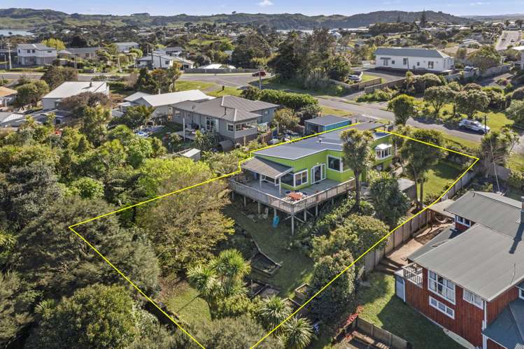 5 Robertson Street Raglan_17