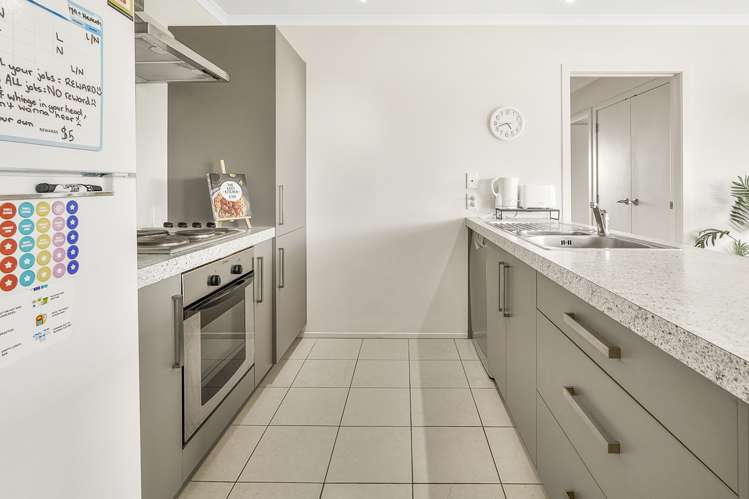 19h Inverness Avenue Hamilton East_7